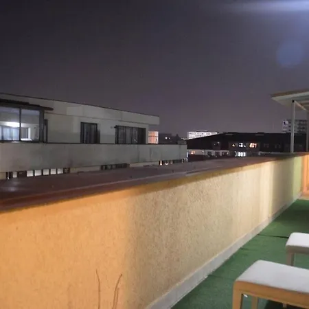 Inviting Space With A Beautiful Layout Apartment *