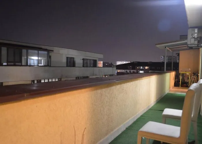 Inviting Space With A Beautiful Layout Lejlighed *